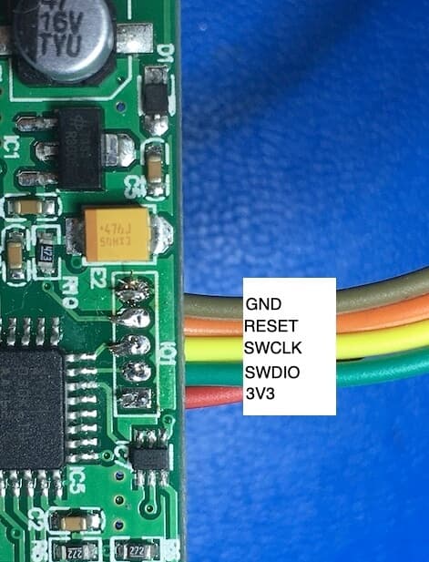 This image depicts which pin carries which signal. If you can, use the same color of wires, that will make it easier in the future 😉